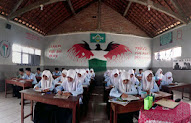 Terbaru 28+ Dekorasi Kelas Sma Ips Simple Paling Unik, Dekorasi Kelas