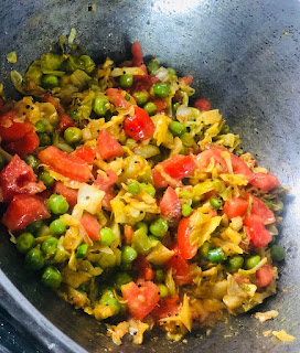 cabbage-&-peas-sabzi-recipe-step-2(8)