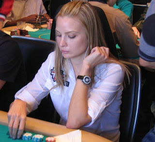 Erica Schoenberg  | best online casino directory