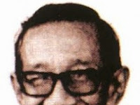 Biografi Soemitro Djojohadikoesoemo - Ekonom Indonesia