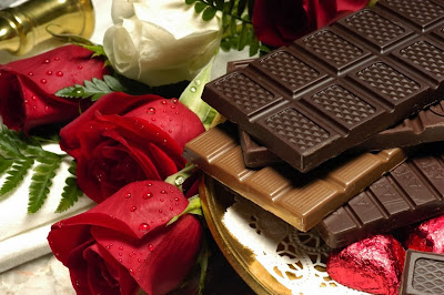 Jika Cinta Hanya Sebatang Coklat Dan Setangkai Bunga Mawar