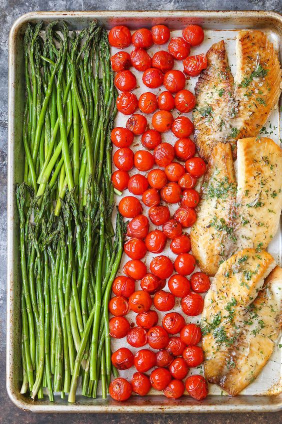 30 min. ONE sheet pan. Done and done. With the butteriest, flakiest fish ever! With roasted asparagus and cherry tomatoes. I think it's safe to say my birthday week has come to a halt. After an entire sheet cake and 4971 mini donuts, I don't think I can celebrate another day. 