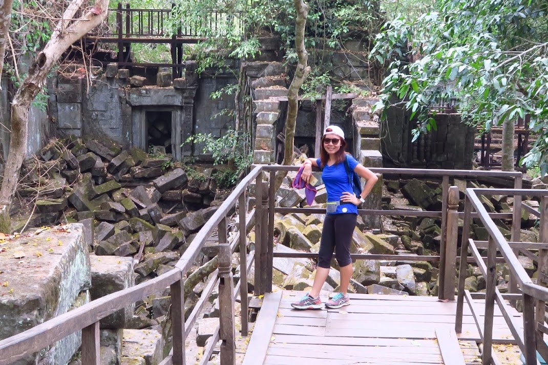 Exploring the jungle temple of Beng Mealea
