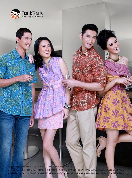 Mode adalah Fashion Batik  Day Worldwide Falls Every 2 