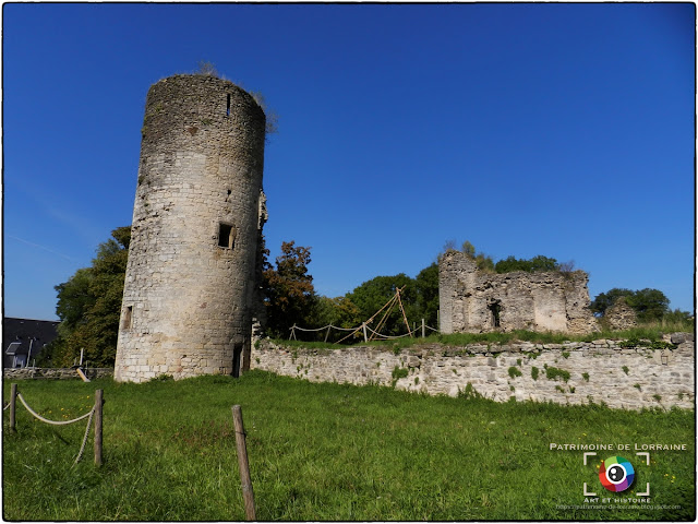 BLAMONT (54) - Château-fort