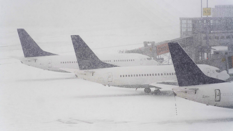 This Is Exactly How Cold It Has to Be to Keep a Plane from Flying