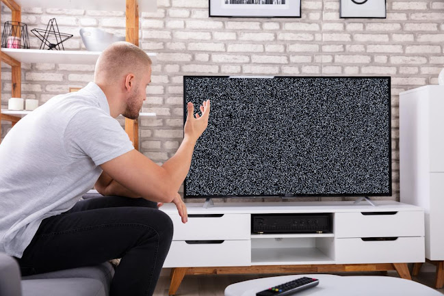 Signs Your TV Might Need Repair: A Comprehensive Guide