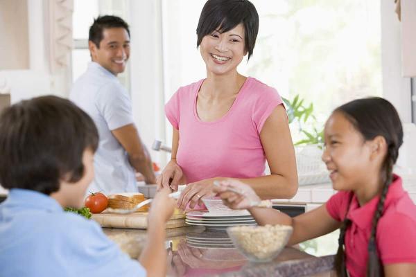 See How to Make Family Meal Time Count