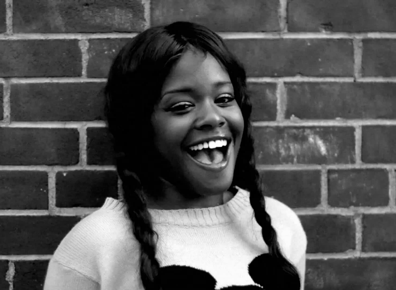 AZEALIA BANKS » 212 / RUNNIN'