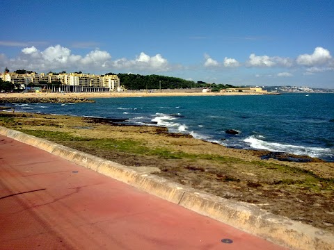 Praias localizadas na Linha de Cascais