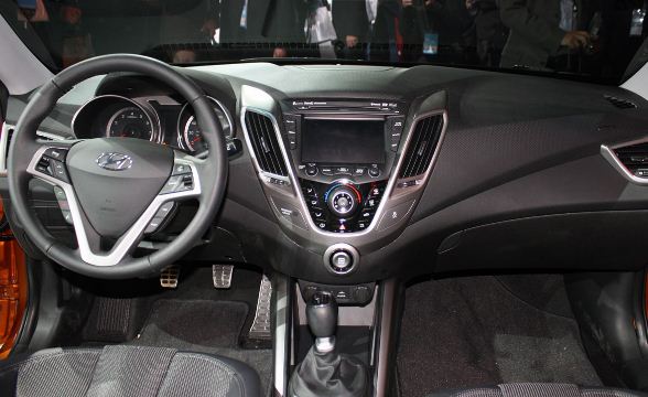 2012 Hyundai Veloster Coupe Interior