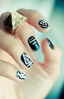 how to do nail art