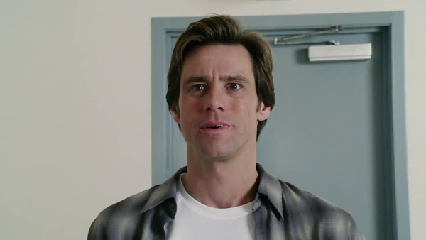 Screen Shot Of Hollywood Movie Bruce Almighty (2003) In Hindi English Full Movie Free Download And Watch Online at worldfree4u.com