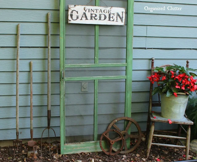 ORGANIZED CLUTTER 2015 JUNK GARDEN TOUR www.organizedclutter.net