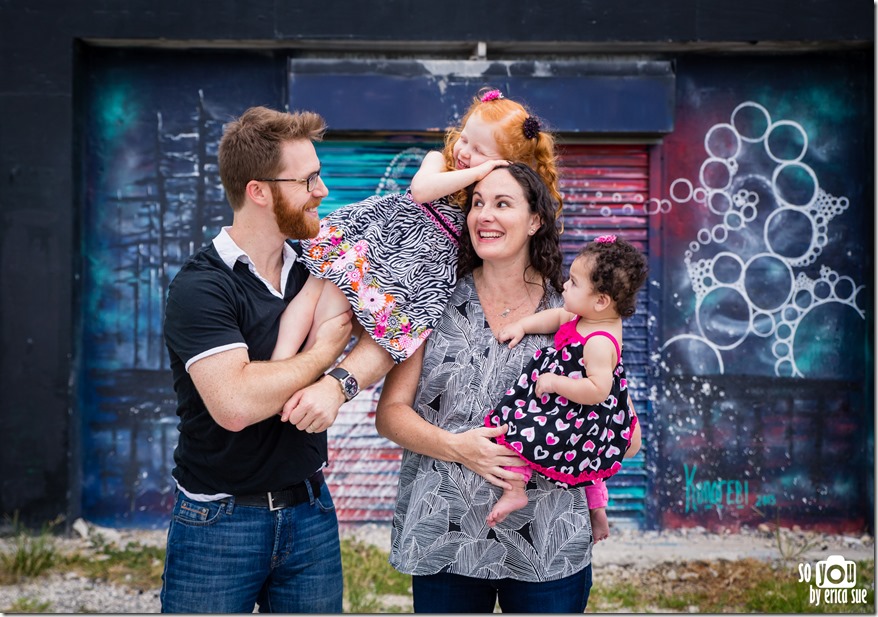 wynwood-walls-miami-family-photo-session-maternity-1136