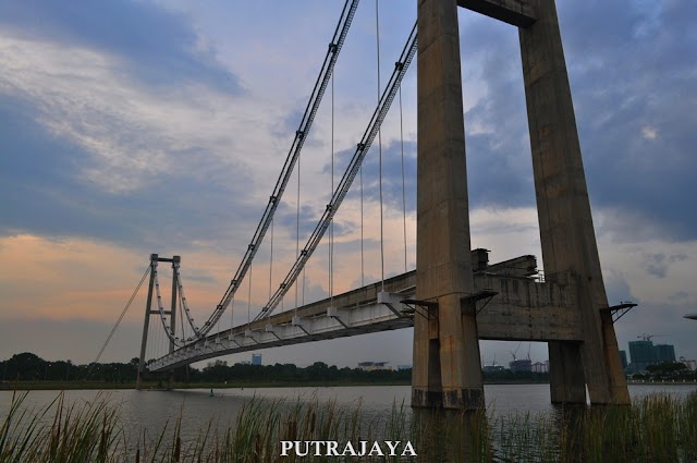 JAMBATAN 'HANTU' PUTRAJAYA