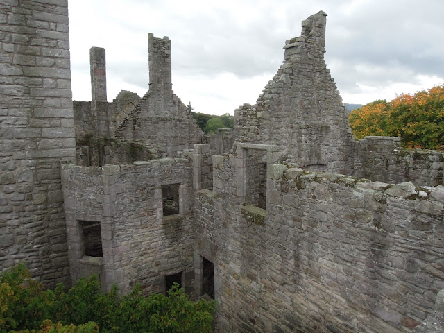 craigmillar castle edinburgh