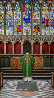 Green vestments