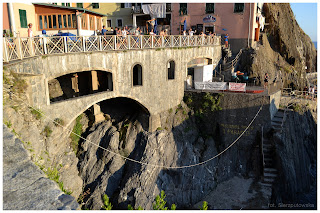 Cinque Terre i Manarola - miasto wybrzeża liguryjskiego we Włoszech