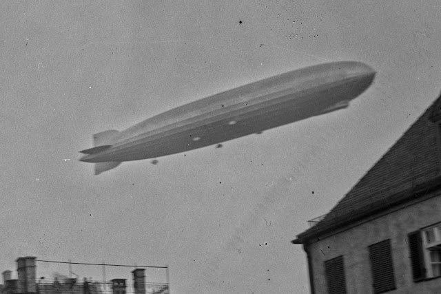 LZ 127 Graf Zeppelin - 1928/1929