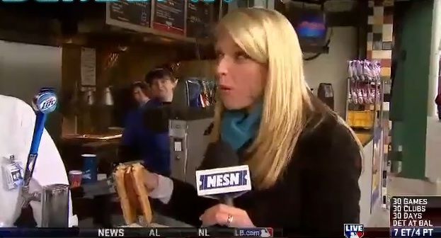 reporter Heidi Watney eating shit Not literal shit but well 