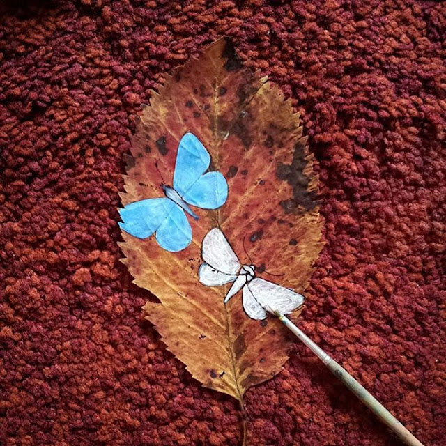 painting on maple leaves