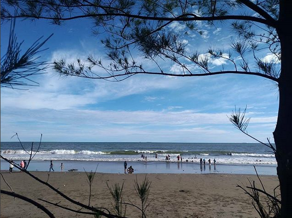[http://FindWisata.blogspot.com] Berwisata Ke Pantai Pasir Jambak, Pantai Terbaik Di Kota Padang