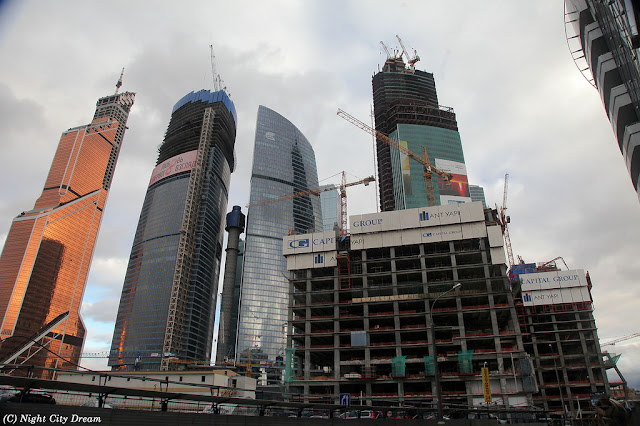 Construction photo of Moscow's skyscrapers along with the Mercury City Tower