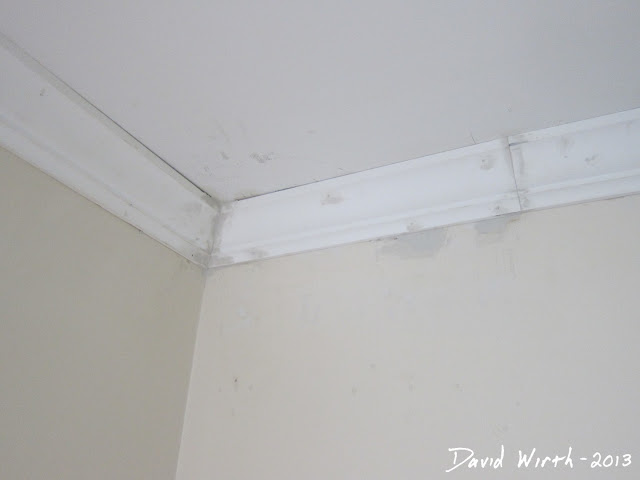 how to fix crown molding, bad cut, spackle