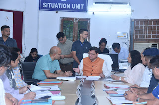 CM Dhami meeting with Disaster officer about haridwar flood
