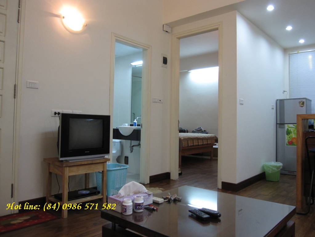 Apartment for rent in Hanoi : Cheap 1 bedroom apartment 