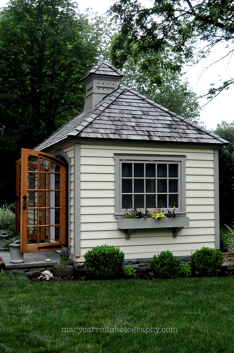 Little Red House: Garden Shed