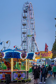 Das Riesenrad im Jahrmarktsbereich der WEGA Weinfelden, direkt beim Bahnhof gelegen.