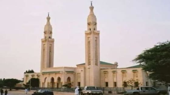 مطلوب مؤذن مسجد في قطر