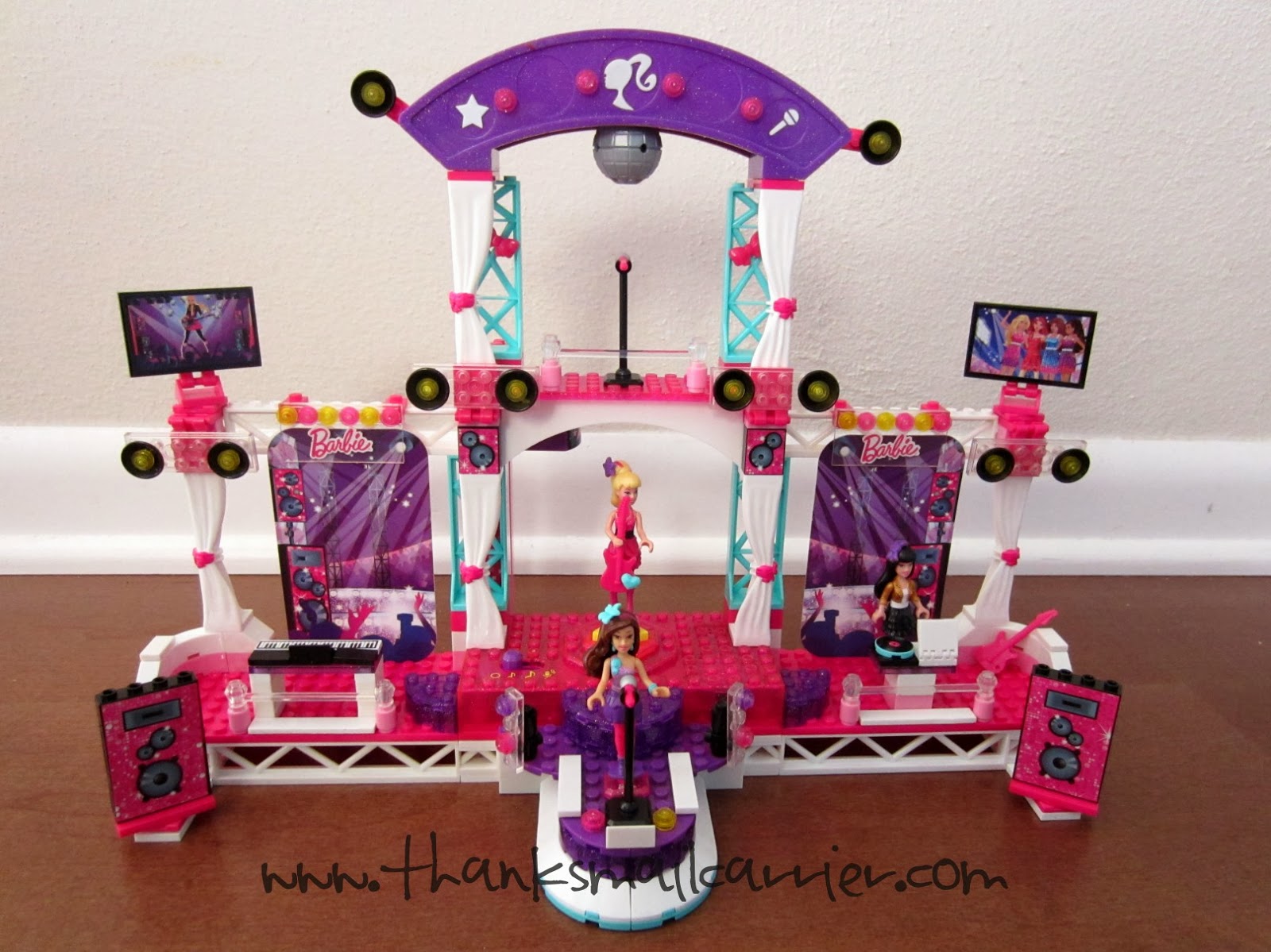 Mega Bloks Barbie Build 'n Play Super Star Stage review
