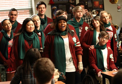 Glee Season 2 Episode 10 - A very glee Christmas