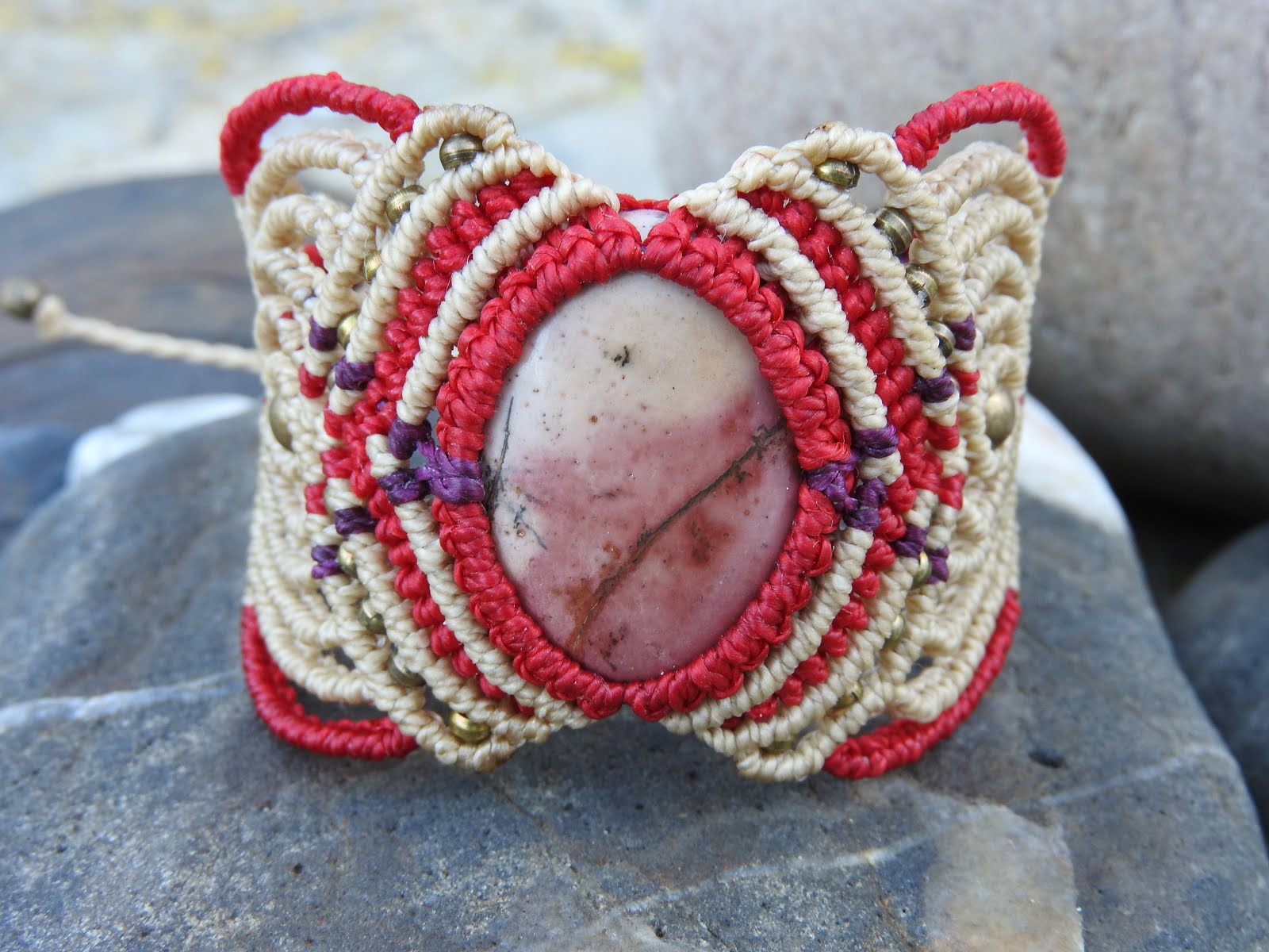 Bracelet en Micro Macramé