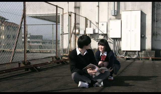 Kuzu no Honkai Live Action Atap Sekolah