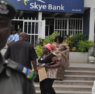 Patience Jonathan Actually Withdrew Cash From Her Unblocked Account ...See Photo