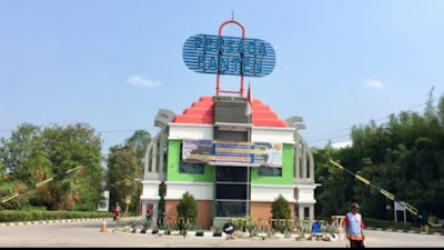 Geger Ada Dugaan Pungli Di Fasum Perum Persada Banten, Walikota Serang "Bertindak" Terlebih Dugaan Keterlibatan Oknum Pejabat ASN Aktif