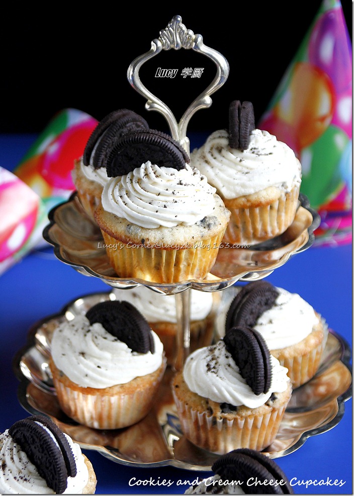 奥利奥奶油芝士纸杯蛋糕Cookies and Cream Cheese Cupcakes