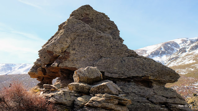 Jérez del Marquesado. Piedra la Ventana, Senderismo, trekking