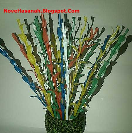Cara Membuat Bunga Rumput dari Sedotan Plastik