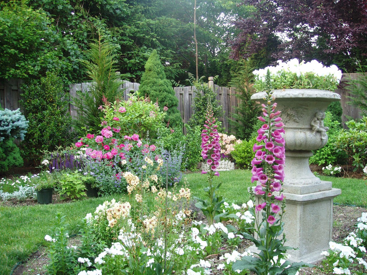 English Garden Wallpaper - Wallpaper Gallery on English Garden Layout
 id=39926