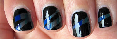 Black striped nail art | nagels-lakken