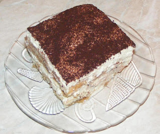 Tiramisu prajitura reteta de casa cu piscoturi mascarpone oua zahar cafea cacao retete dulci tort desert prajituri italiene,