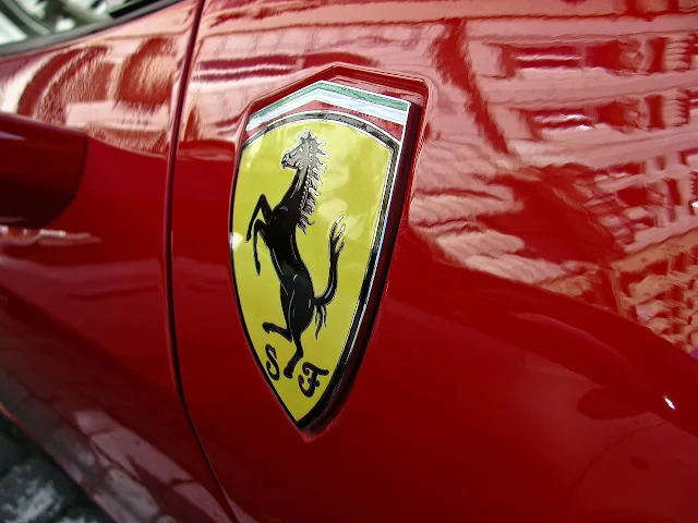 Ferrari 488 Pista - Ferrari Images courtesy Jingoba, pixabay