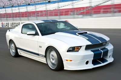 2011 Shelby GT350 in white