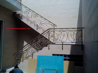 railing tangga besi tempa