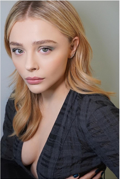 Chloë Grace Moretz Height, Age, Bio - Creeto